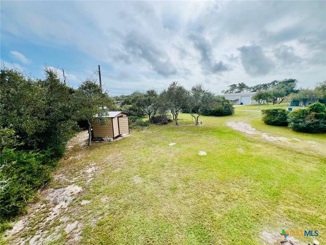 56 Rutherford, Port O'connor, TX 77982