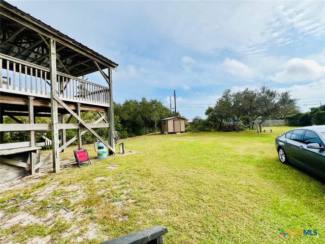 56 Rutherford, Port O'connor, TX 77982