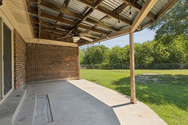 2124 Stonehenge Drive, Garland, TX 75041