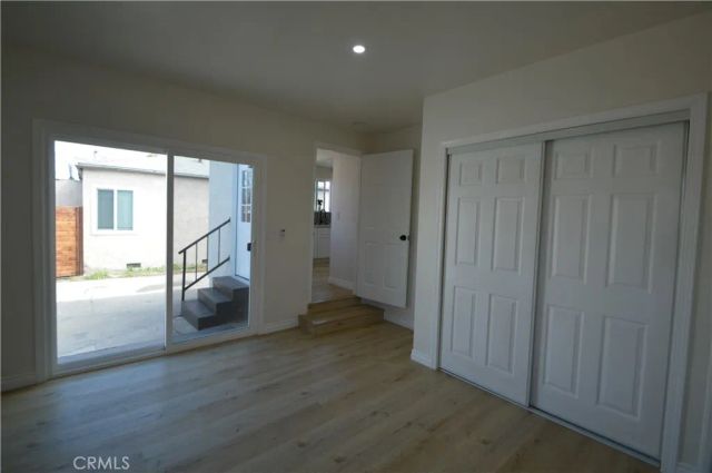 551 W 101 Street, Los Angeles, CA 90044