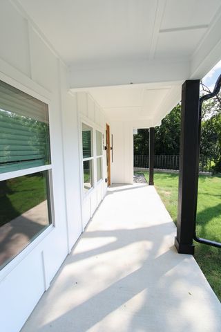 842 White Oak Drive, Woodway, TX 76712