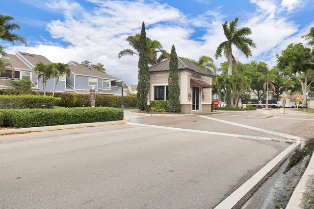 5272 Buckhead Circle 1010, Boca Raton, FL 33486