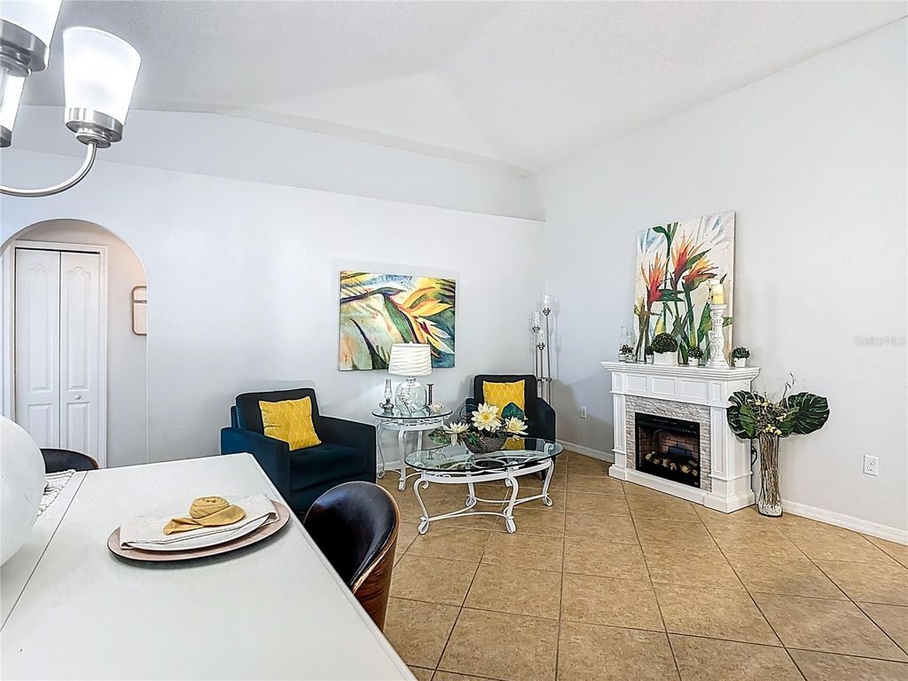 Image 12 of property listing at 5441 SILVER THISTLE LANE, St Cloud, FL 34772