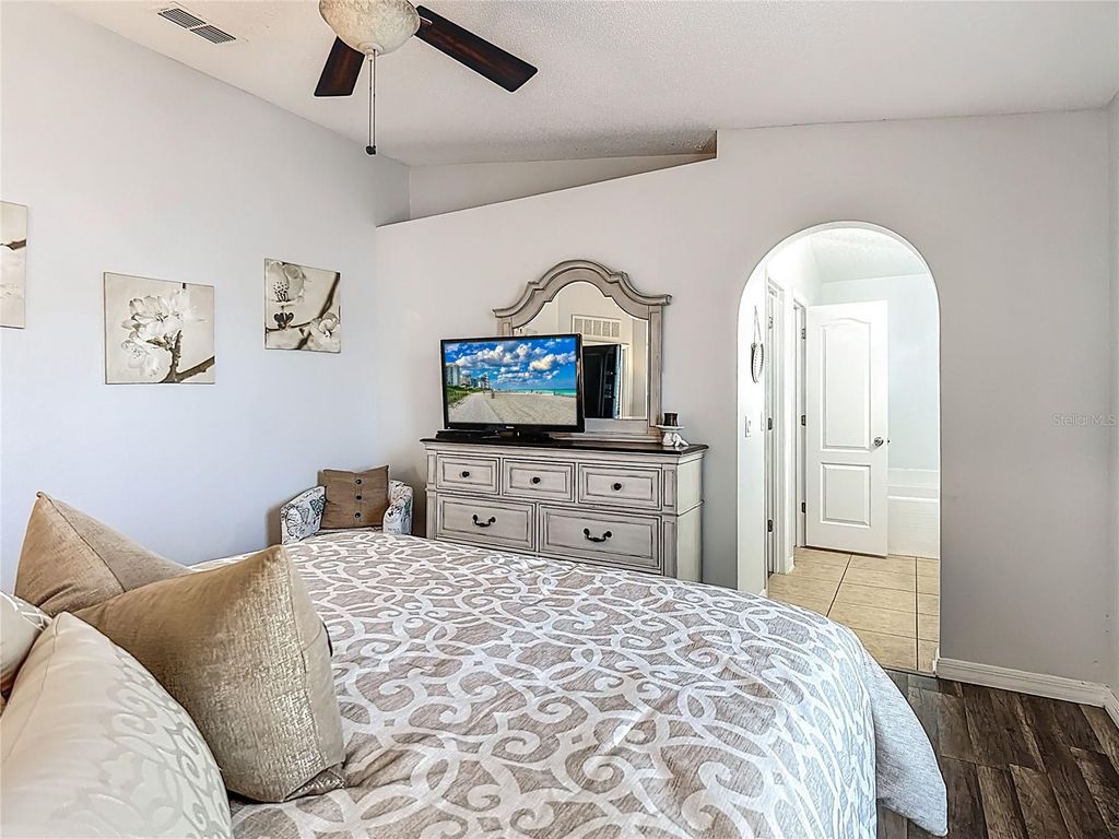 Image 24 of property listing at 5441 SILVER THISTLE LANE, St Cloud, FL 34772