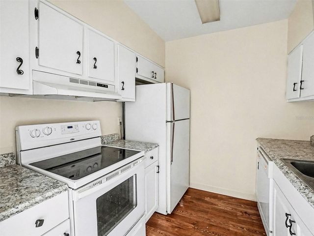 2500 LEE ROAD 237, Winter Park, FL 32789