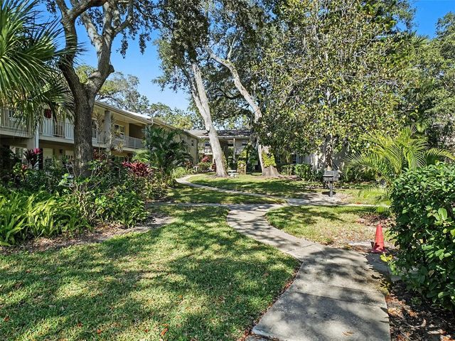 2500 LEE ROAD 237, Winter Park, FL 32789