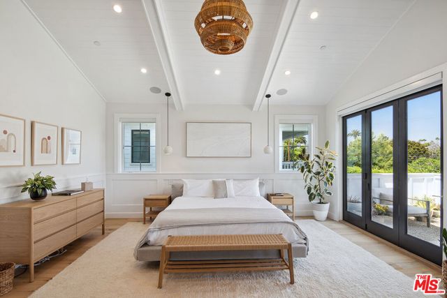 806 N Stanley Avenue, Los Angeles, CA 90046