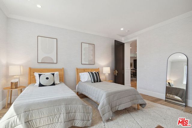 806 N Stanley Avenue, Los Angeles, CA 90046