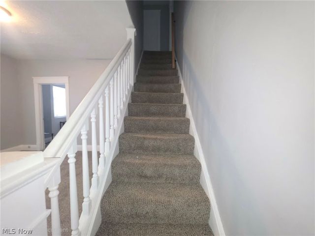 1203 Woodland Street NW, Warren, OH 44483