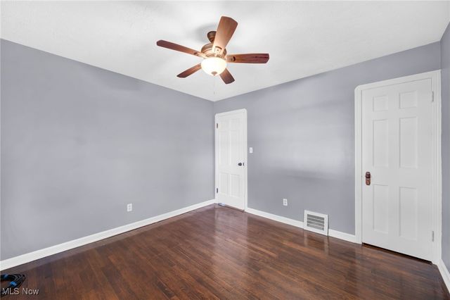 3255 W 140th Street, Cleveland, OH 44111