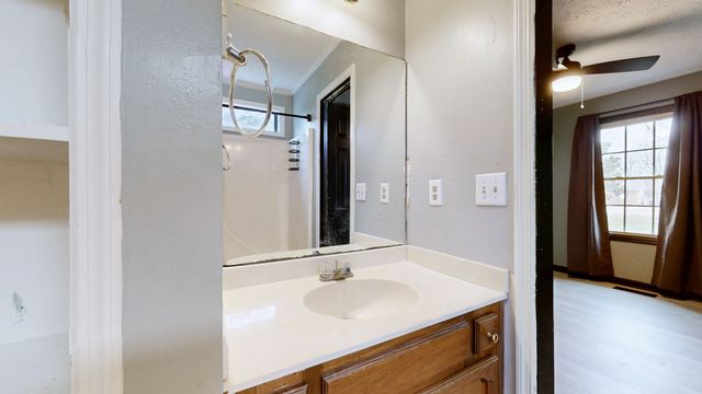 1015 Hidden Woods Trl, Gallatin, TN 37066