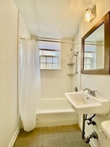 205 Mt Auburn St 1D, Cambridge, MA 02138