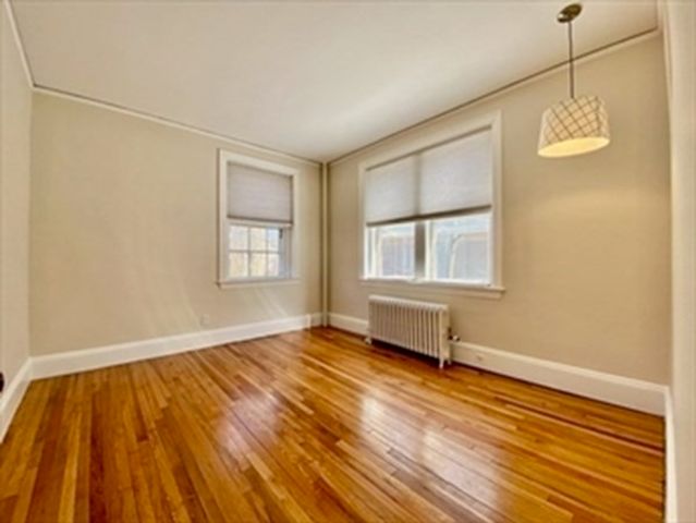 205 Mt Auburn St 1D, Cambridge, MA 02138