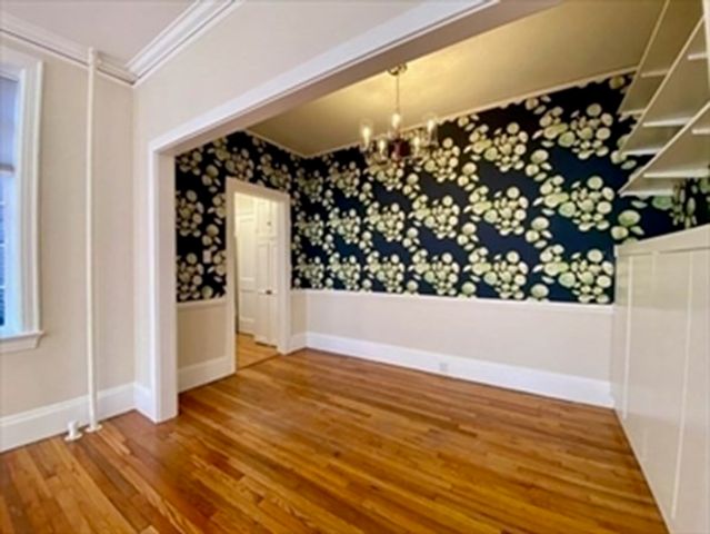 205 Mt Auburn St 1D, Cambridge, MA 02138