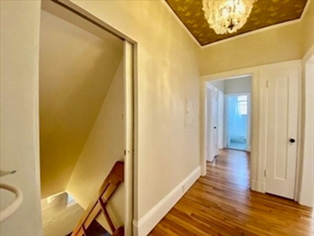 205 Mt Auburn St 1D, Cambridge, MA 02138