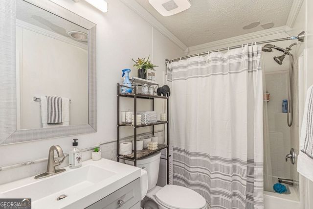 1132 NW Hall Memorial Road NW, Resaca, GA 30735