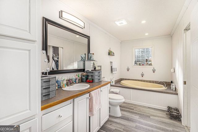 1132 NW Hall Memorial Road NW, Resaca, GA 30735