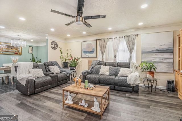 1132 NW Hall Memorial Road NW, Resaca, GA 30735