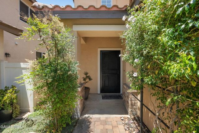 27711 Adonis Lane, Santa Clarita, CA 91351