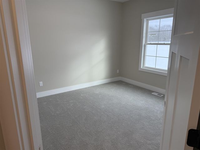 5925 Grand Vista Drive, Coopersville, MI 49404