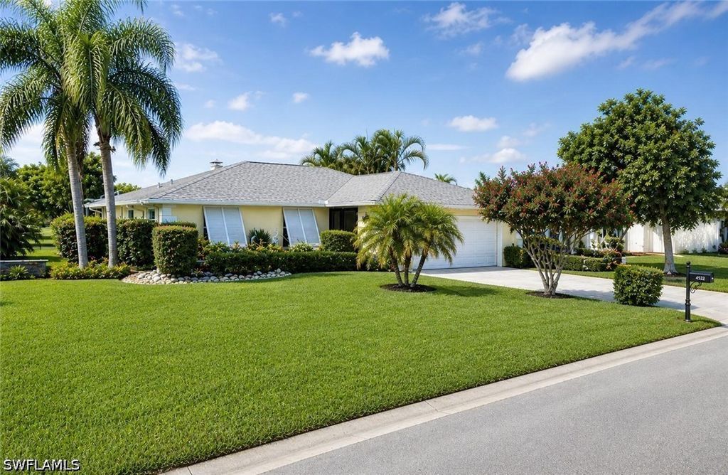 4552 Eagle Key CIR, Naples, FL 34112