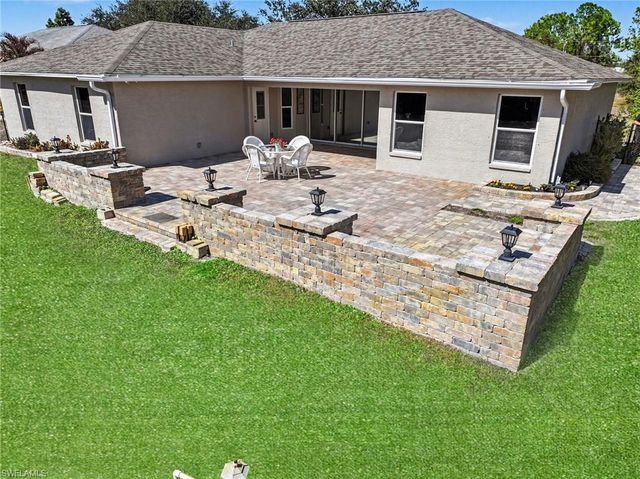 6371 Maytree CIR, Fort Myers, FL 33905