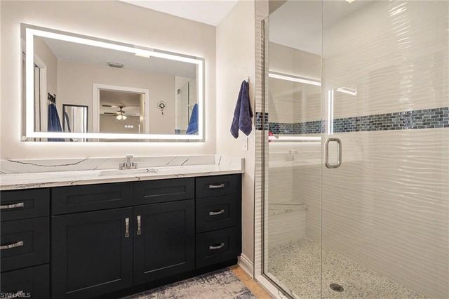 6371 Maytree CIR, Fort Myers, FL 33905