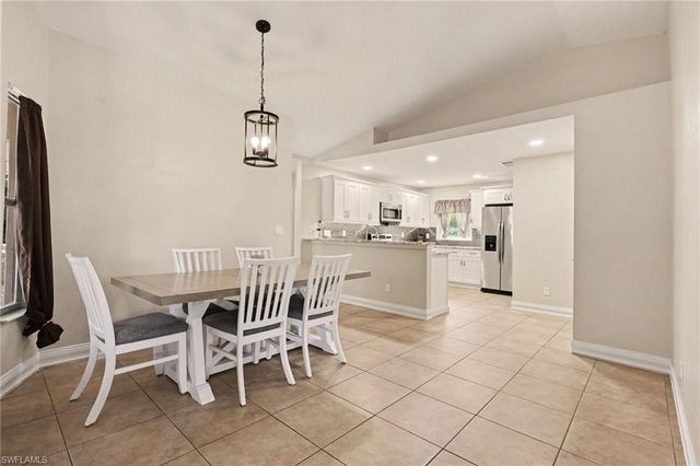 6371 Maytree CIR, Fort Myers, FL 33905