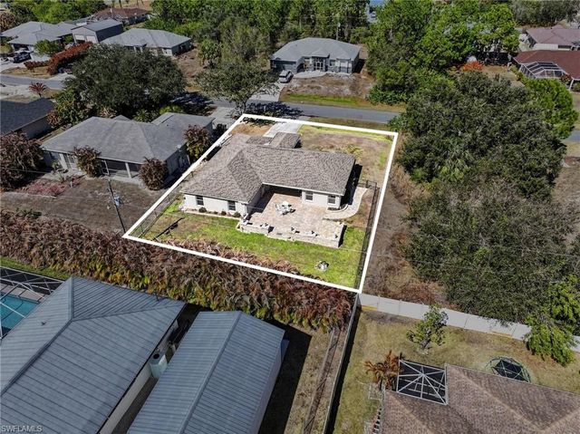 6371 Maytree CIR, Fort Myers, FL 33905