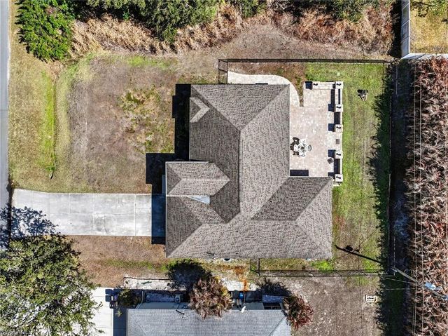 6371 Maytree CIR, Fort Myers, FL 33905