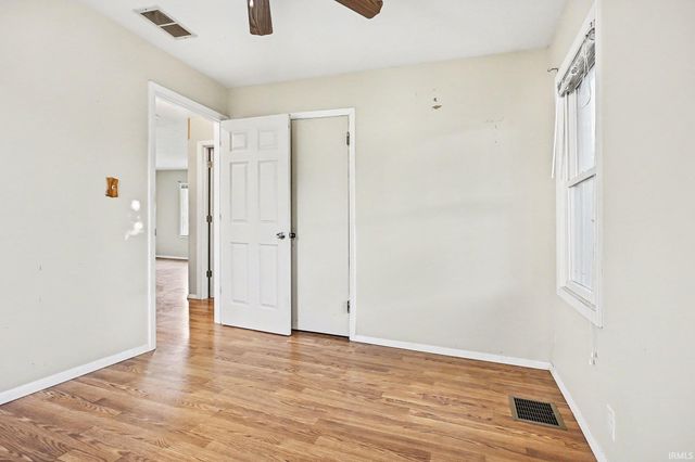 1904 E Hartman Drive, South Bend, IN 46617