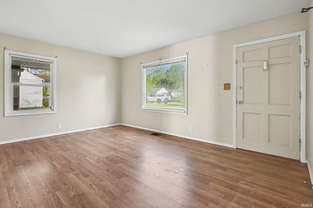 1904 E Hartman Drive, South Bend, IN 46617