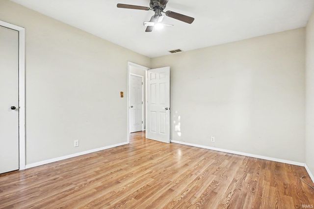1904 E Hartman Drive, South Bend, IN 46617