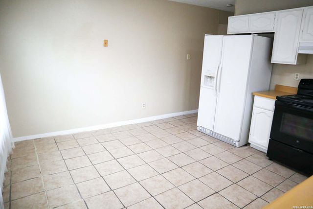 1223 Longmont, San Antonio, TX 78245