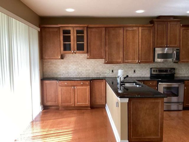 3511 HEARDS FERRY DRIVE, Tampa, FL 33618