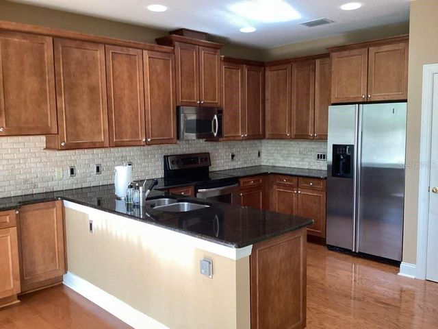3511 HEARDS FERRY DRIVE, Tampa, FL 33618