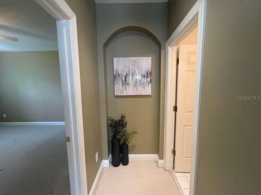Image 20 of property listing at 3511 HEARDS FERRY DRIVE, Tampa, FL 33618
