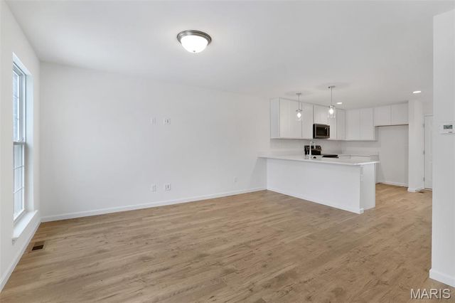 322 Fall Harvest Parkway, O'fallon, MO 63385