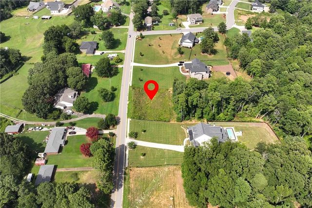 3245 Shoreland Drive, Buford, GA 30518