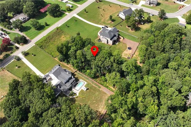 3245 Shoreland Drive, Buford, GA 30518