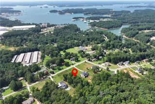 3245 Shoreland Drive, Buford, GA 30518