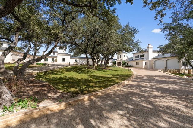 26100 Countryside DR, Spicewood, TX 78669
