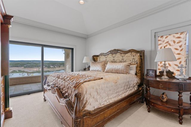 26100 Countryside DR, Spicewood, TX 78669