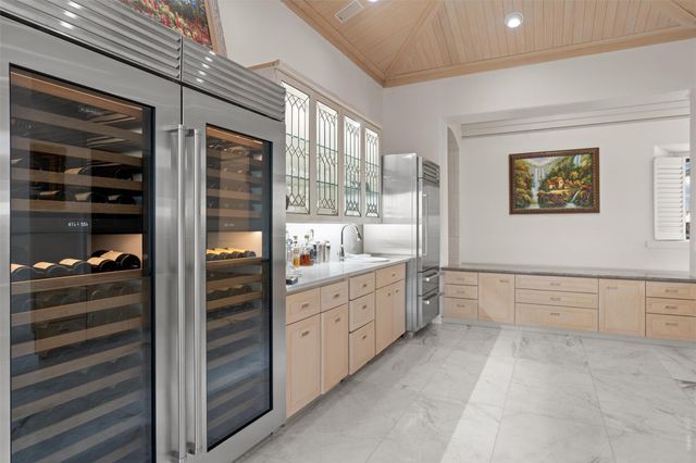 26100 Countryside DR, Spicewood, TX 78669