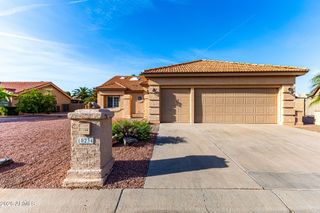 10234 E CEDAR WAXWING Drive, Sun Lakes, AZ 85248