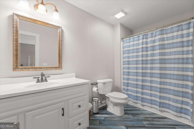 220 McKenzie Bridge Road, Carrollton, GA 30116