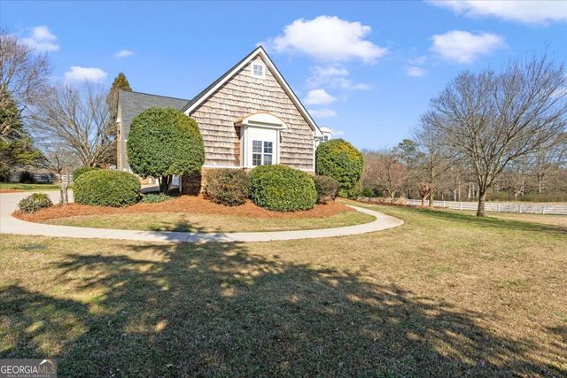 220 McKenzie Bridge Road, Carrollton, GA 30116