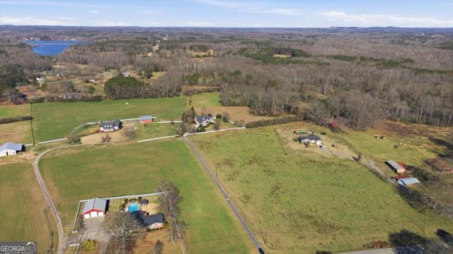 220 McKenzie Bridge Road, Carrollton, GA 30116