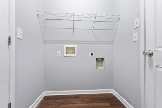 1126 Treymont, Lawrenceville, GA 30045
