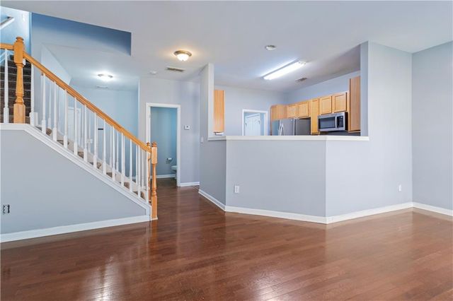1126 Treymont, Lawrenceville, GA 30045